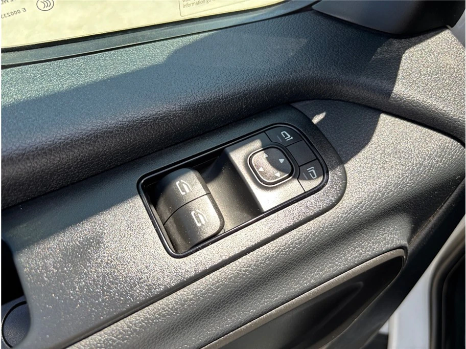 2021 Mercedes-Benz VS30 Sprinter - Image 16 of 21