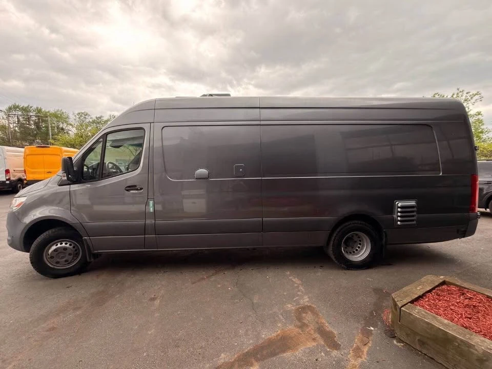 2021 Mercedes-Benz VS30 Sprinter - Image 3 of 7