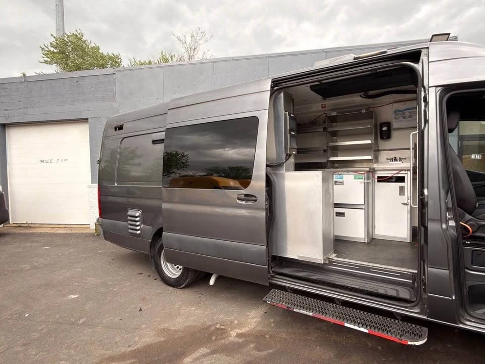 2021 Mercedes-Benz VS30 Sprinter - Image 4 of 7