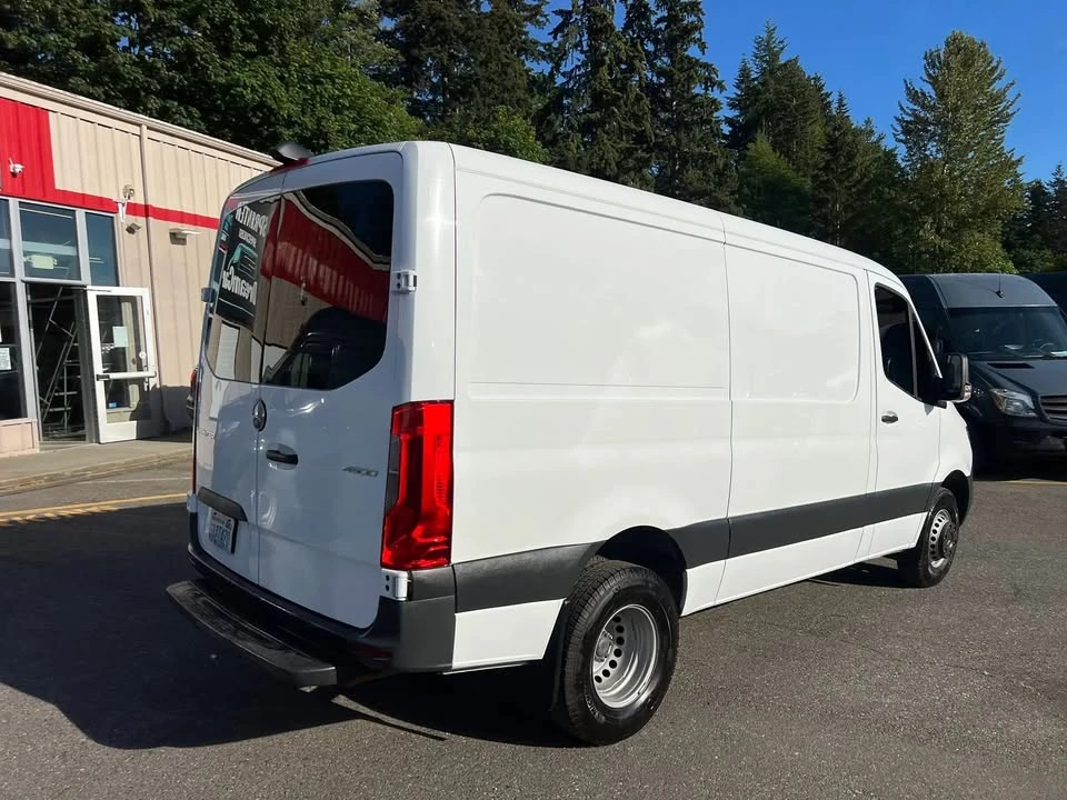 2021 Mercedes-Benz VS30 Sprinter - Image 3 of 15