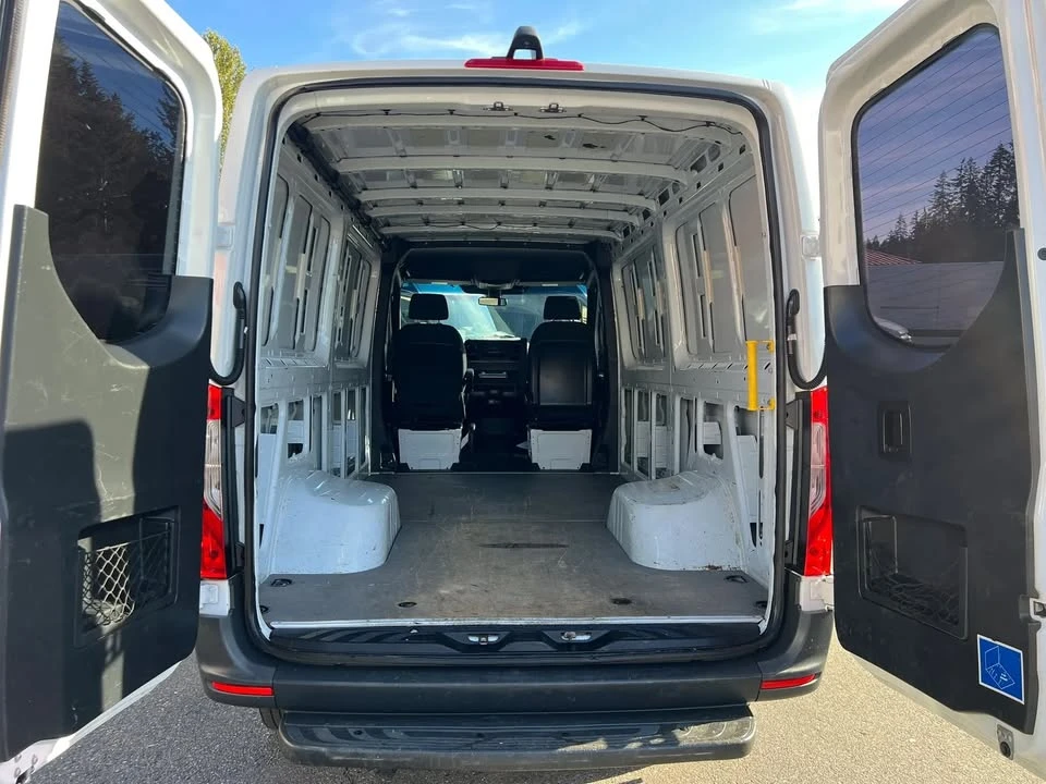 2021 Mercedes-Benz VS30 Sprinter - Image 6 of 15