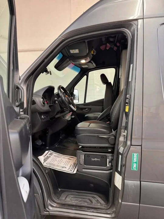 2021 Mercedes-Benz VS30 Sprinter - Image 5 of 17