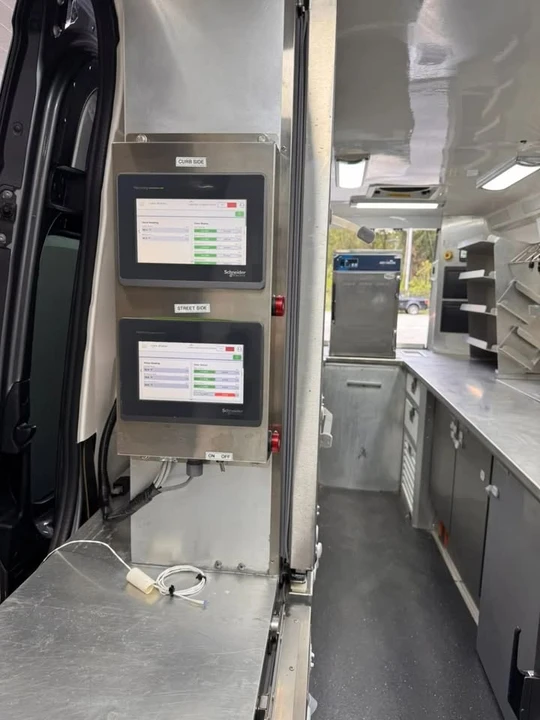 2021 Mercedes-Benz VS30 Sprinter - Image 17 of 17