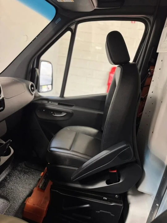 2021 Mercedes-Benz VS30 Sprinter - Image 7 of 17