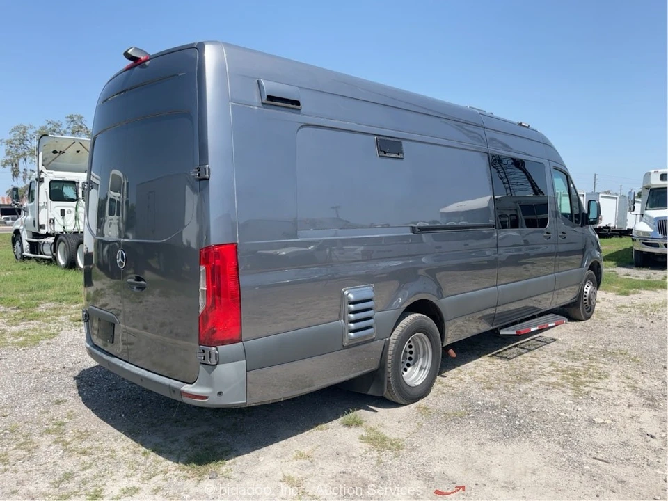 2021 Mercedes-Benz VS30 Sprinter - Image 4 of 12
