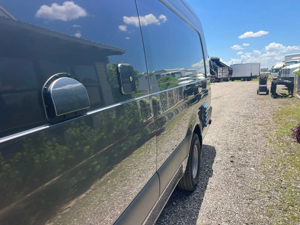 2021 Mercedes-Benz VS30 Sprinter - Image 3 of 20
