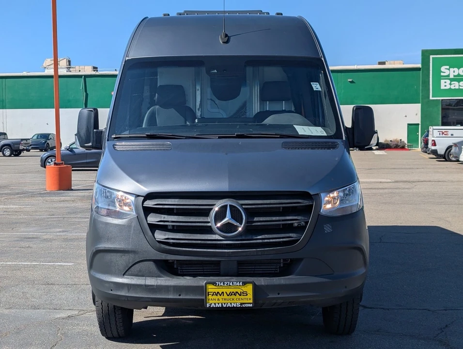 2021 Mercedes-Benz VS30 Sprinter - Image 2 of 21