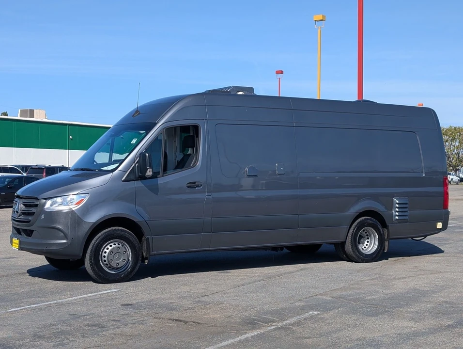 2021 Mercedes-Benz VS30 Sprinter - Image 3 of 21