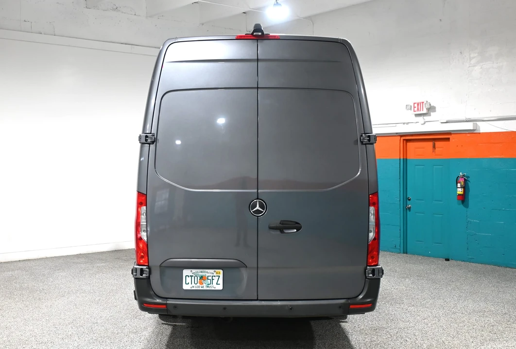 2021 Mercedes-Benz VS30 Sprinter - Image 6 of 31