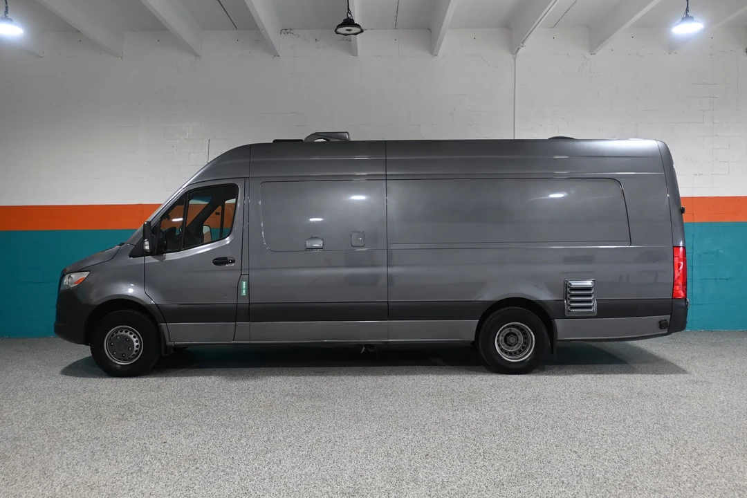 2021 Mercedes-Benz VS30 Sprinter - Image 3 of 31