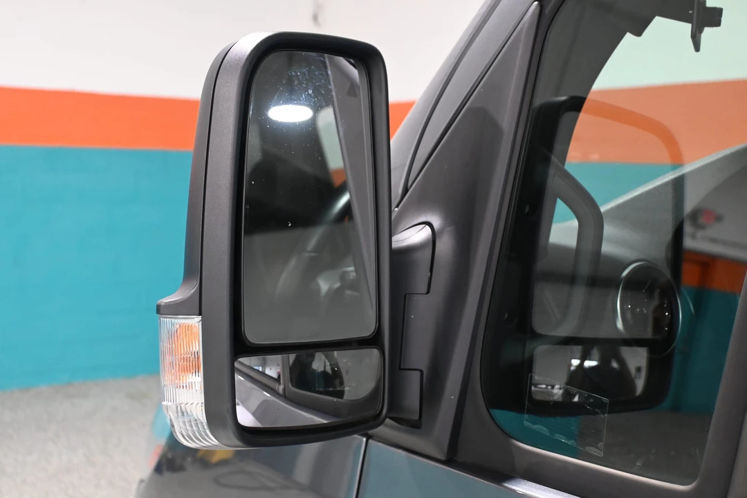 2021 Mercedes-Benz VS30 Sprinter - Image 17 of 31