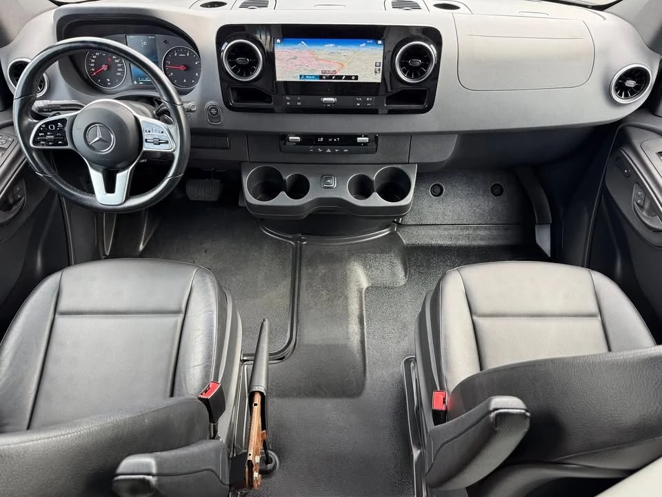 2021 Mercedes-Benz VS30 Sprinter - Image 9 of 17