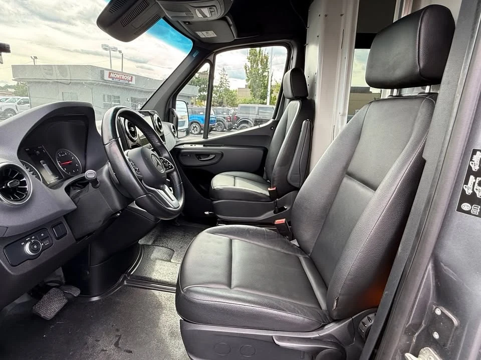 2021 Mercedes-Benz VS30 Sprinter - Image 10 of 17