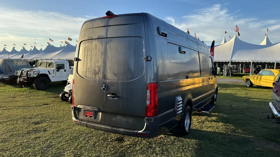 2021 Mercedes-Benz VS30 Sprinter - Image 2 of 7