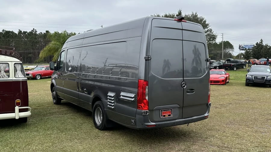 2021 Mercedes-Benz VS30 Sprinter - Image 4 of 8