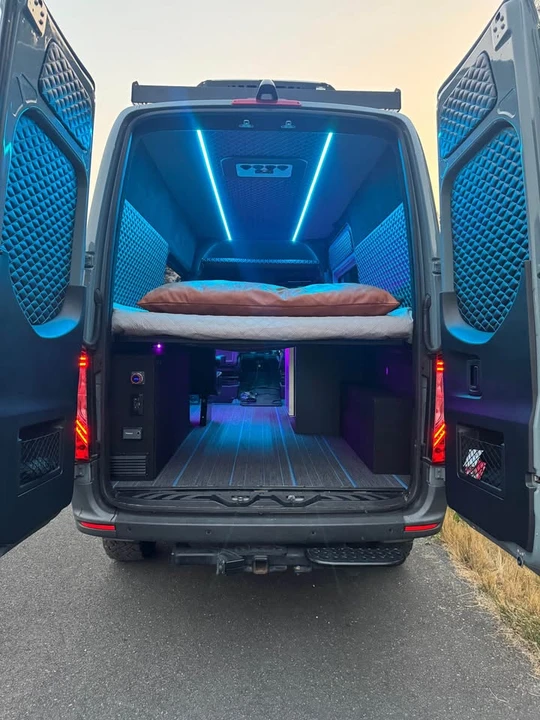 2021 Mercedes-Benz VS30 Sprinter - Image 5 of 11