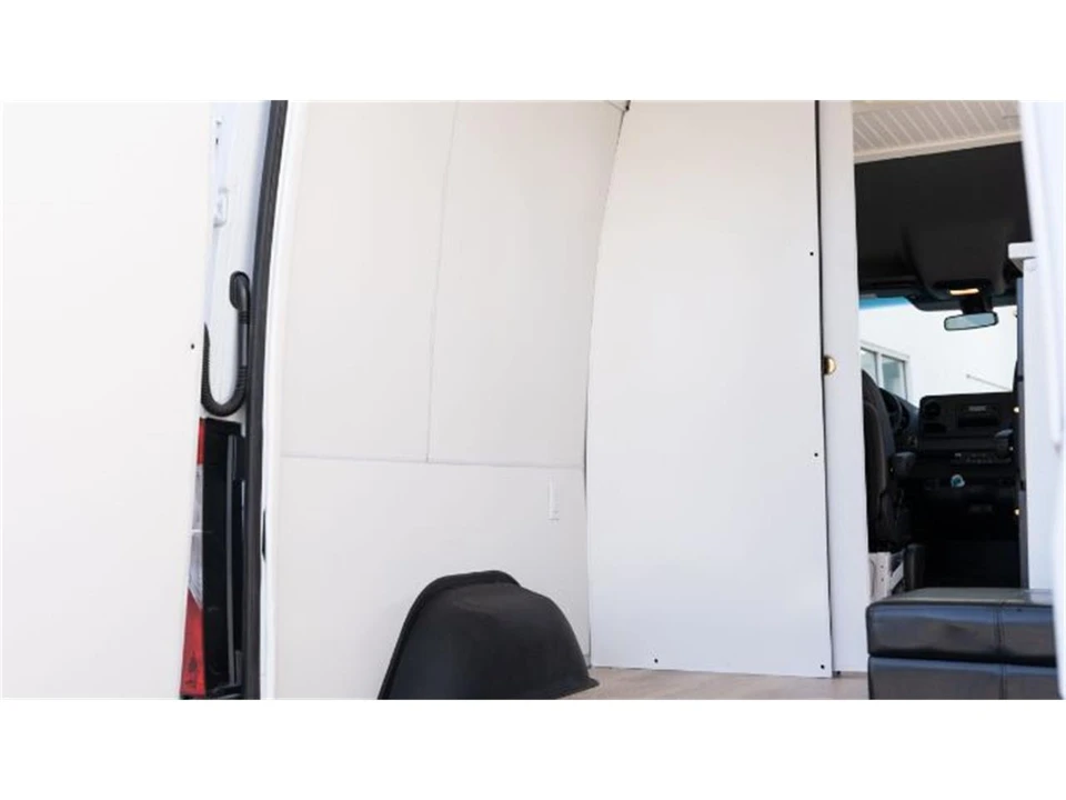 2021 Mercedes-Benz VS30 Sprinter - Image 18 of 20