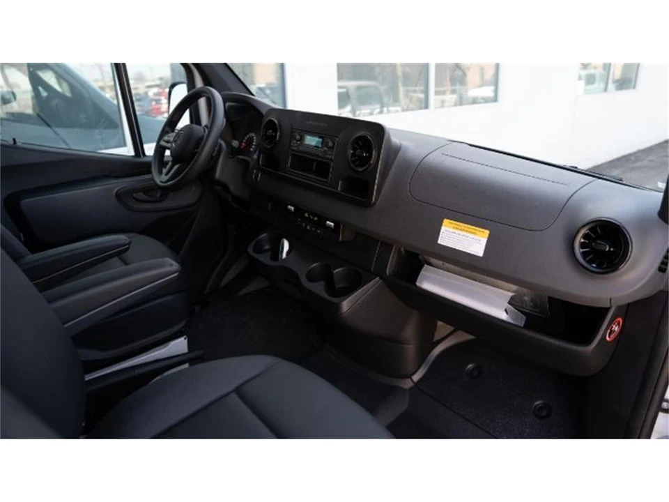 2021 Mercedes-Benz VS30 Sprinter - Image 12 of 20