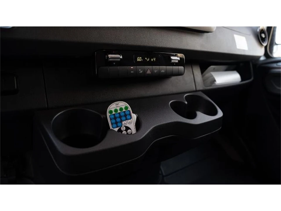 2021 Mercedes-Benz VS30 Sprinter - Image 11 of 20