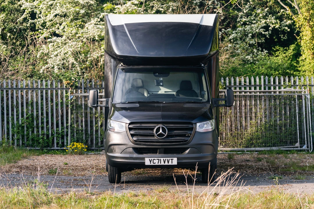 2021 Mercedes-Benz VS30 Sprinter - Image 2 of 31