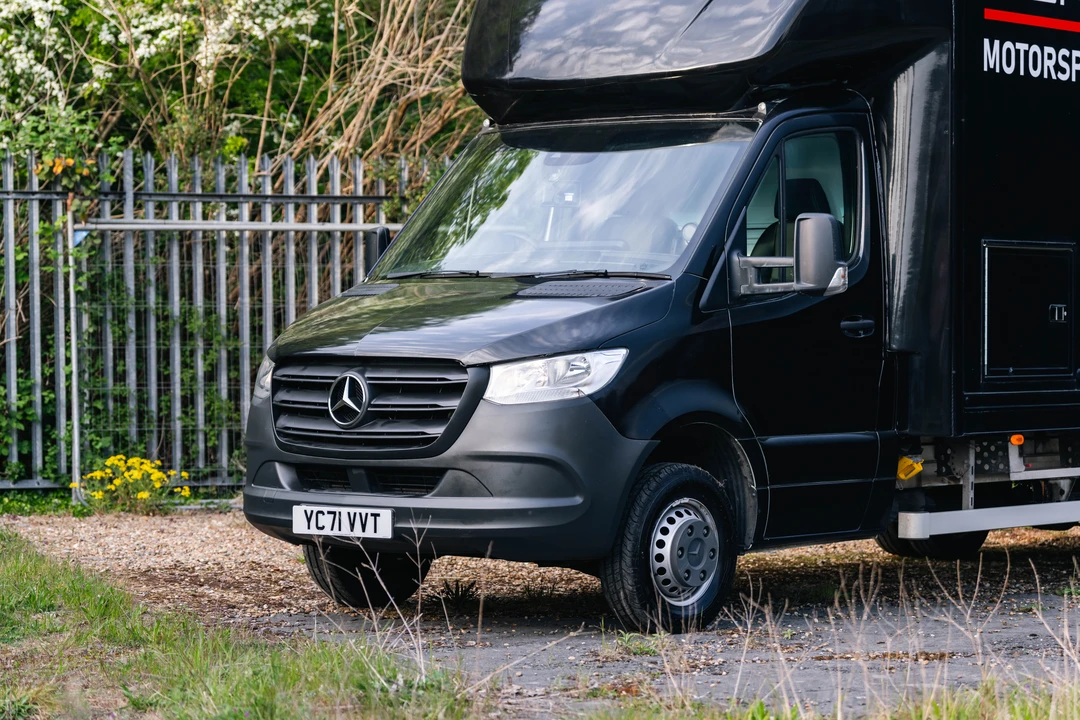 2021 Mercedes-Benz VS30 Sprinter - Image 17 of 31