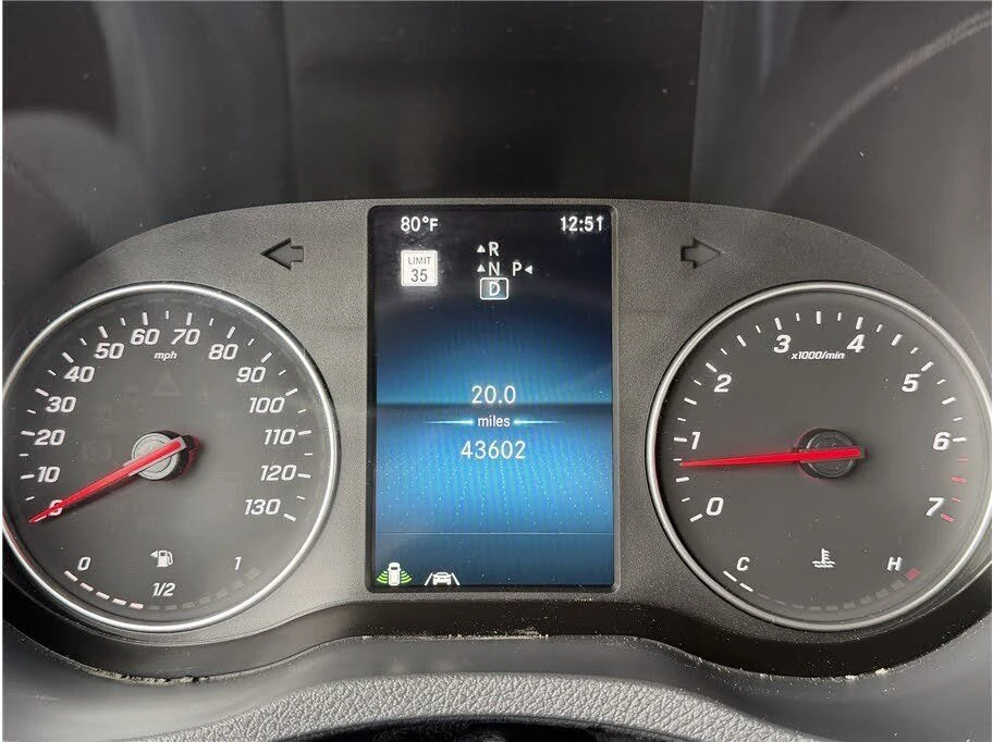 2021 Mercedes-Benz VS30 Sprinter - Image 17 of 18