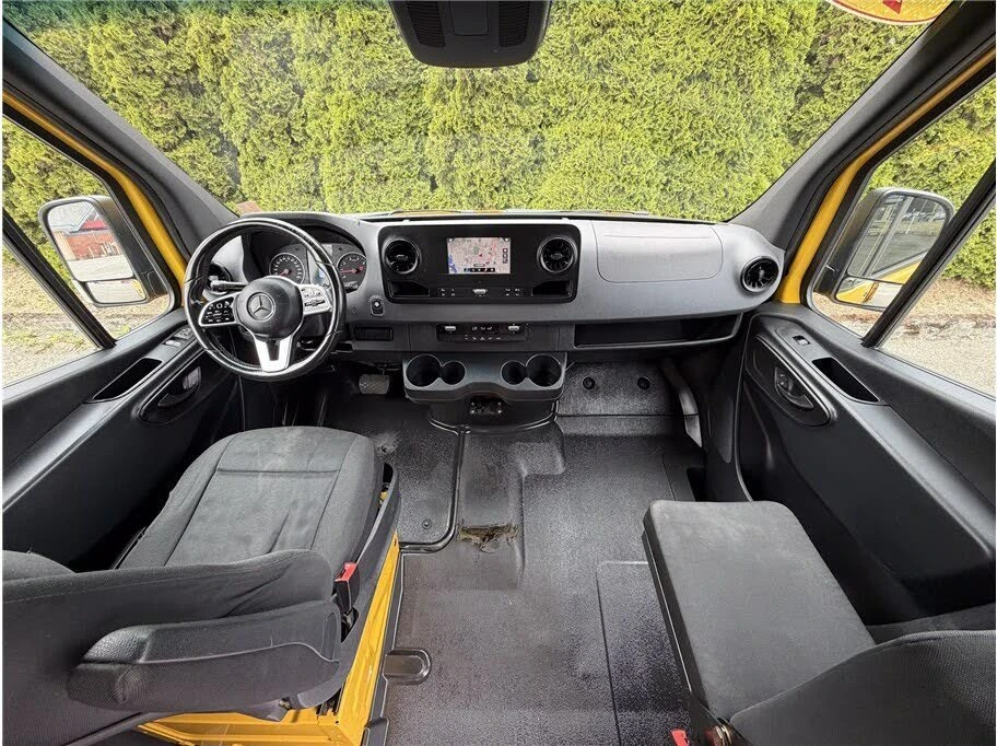 2021 Mercedes-Benz VS30 Sprinter - Image 17 of 20