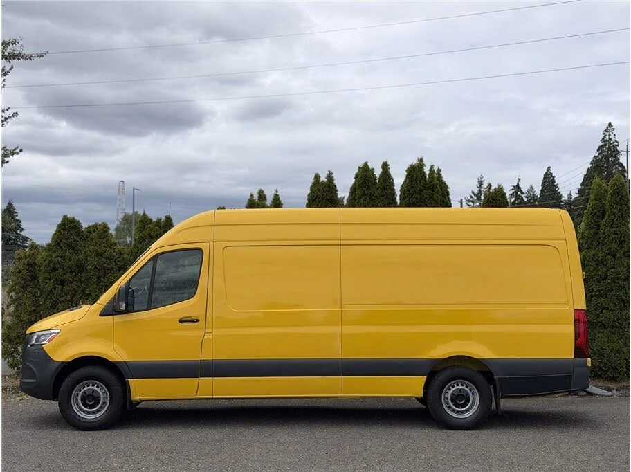 2021 Mercedes-Benz VS30 Sprinter - Image 4 of 20