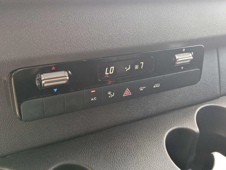 2021 Mercedes-Benz VS30 Sprinter - Image 18 of 20