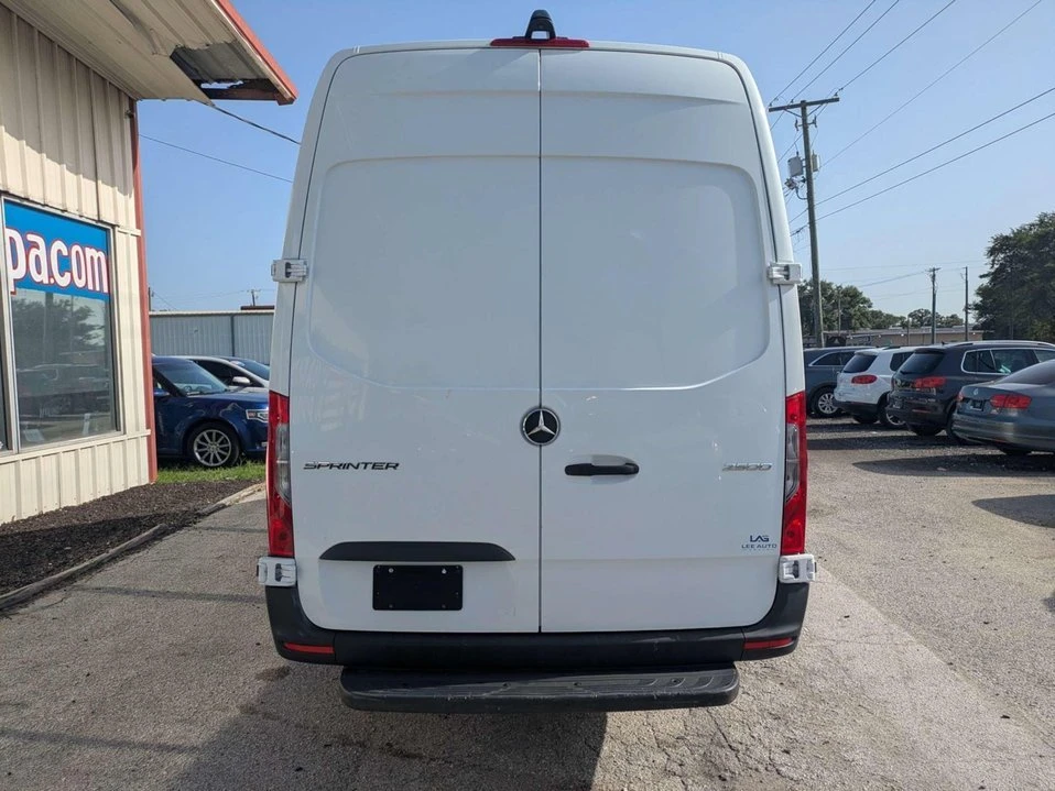 2021 Mercedes-Benz VS30 Sprinter - Image 4 of 20