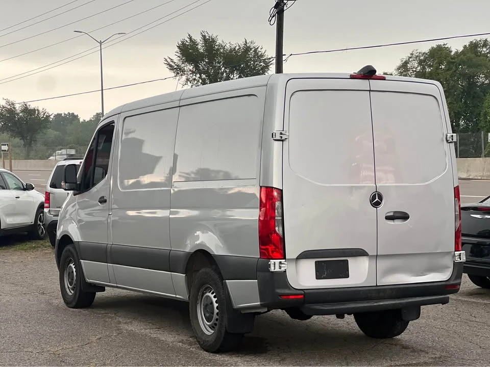 2021 Mercedes-Benz VS30 Sprinter - Image 8 of 12