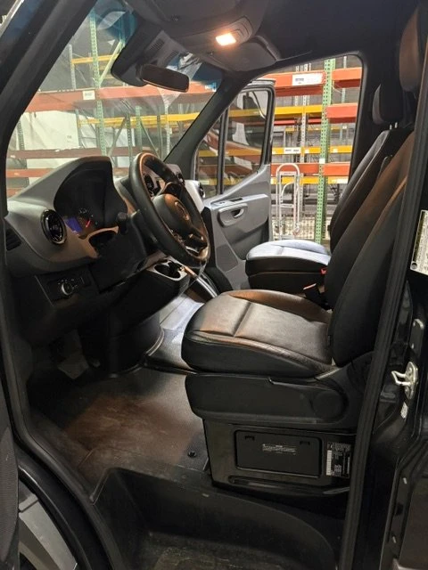 2021 Mercedes-Benz VS30 Sprinter - Image 16 of 18