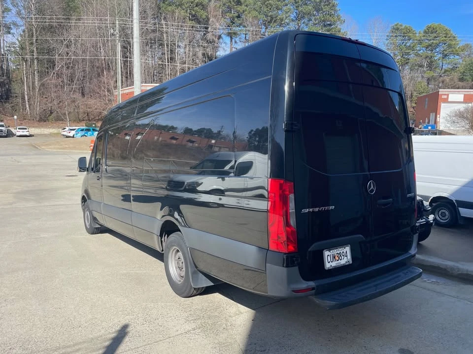 2021 Mercedes-Benz VS30 Sprinter - Image 2 of 18