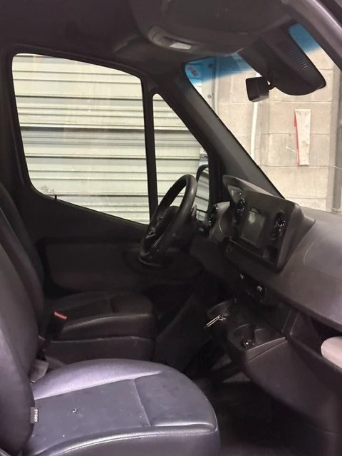 2021 Mercedes-Benz VS30 Sprinter - Image 12 of 18