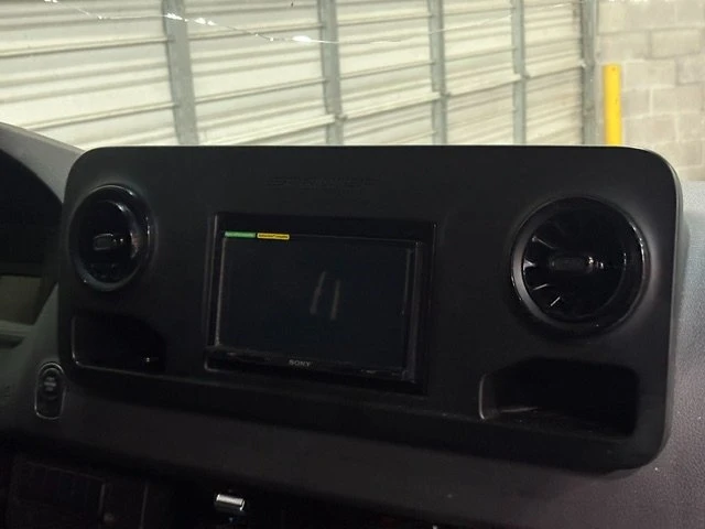 2021 Mercedes-Benz VS30 Sprinter - Image 13 of 18