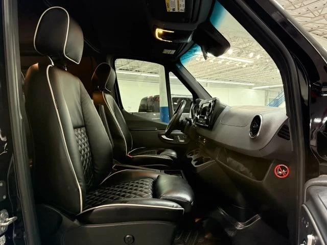 2021 Mercedes-Benz VS30 Sprinter - Image 13 of 21