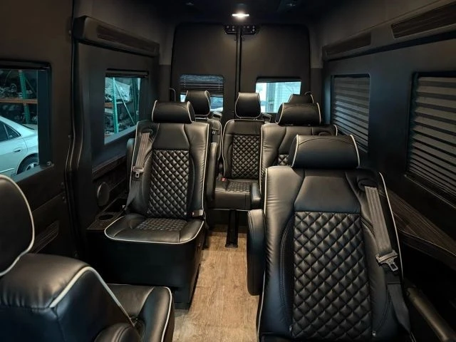 2021 Mercedes-Benz VS30 Sprinter - Image 15 of 21