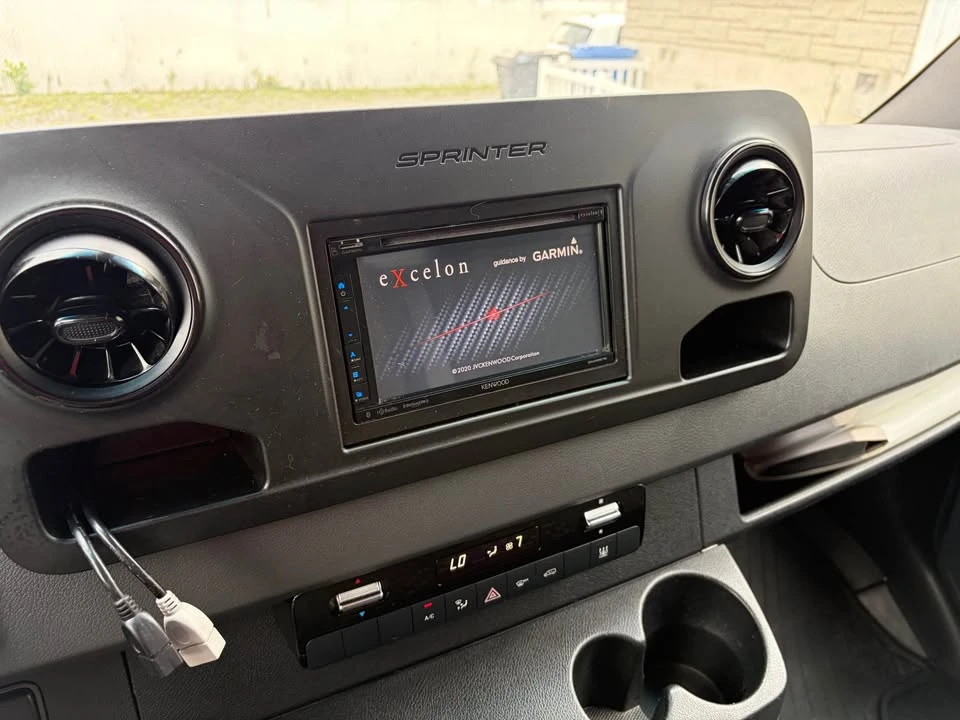 2021 Mercedes-Benz VS30 Sprinter - Image 9 of 13