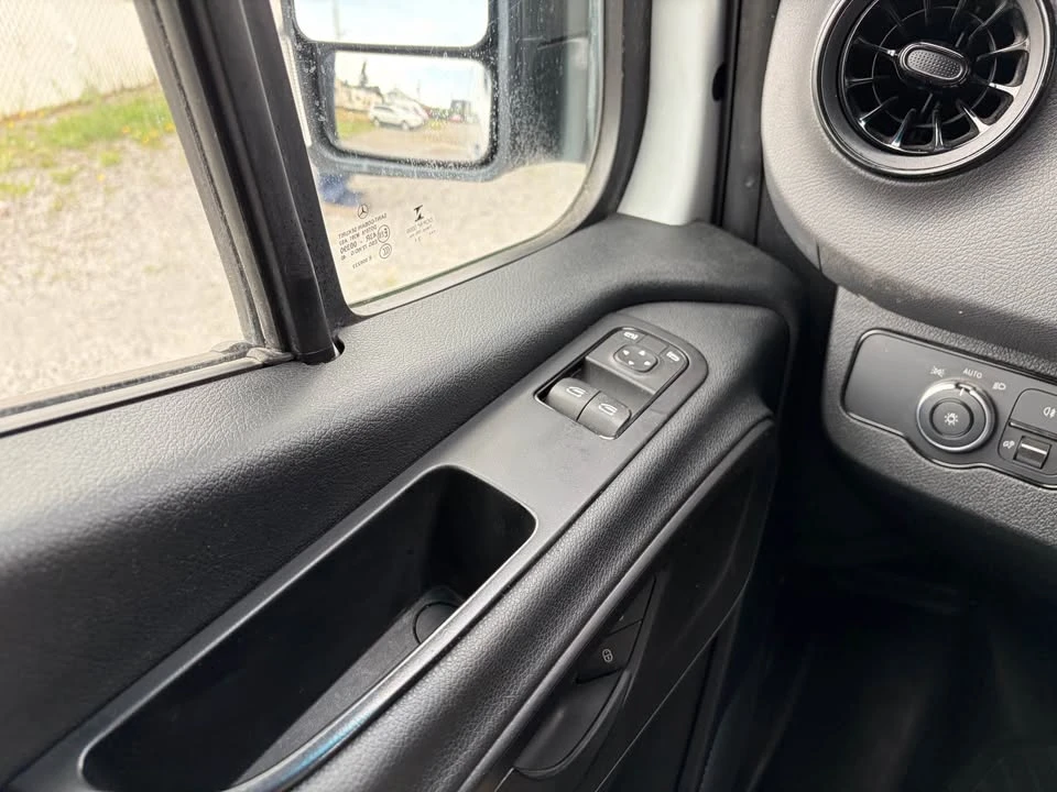 2021 Mercedes-Benz VS30 Sprinter - Image 13 of 13