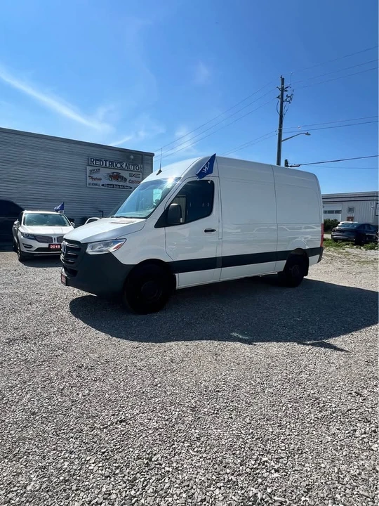 2021 Mercedes-Benz VS30 Sprinter - Image 2 of 2