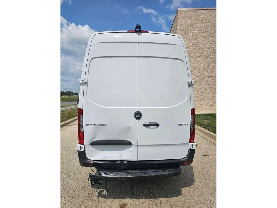 2021 Mercedes-Benz VS30 Sprinter - Image 7 of 17