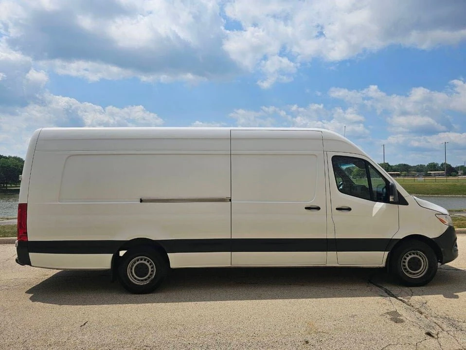 2021 Mercedes-Benz VS30 Sprinter - Image 5 of 17