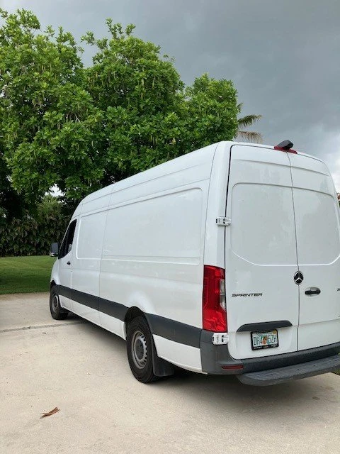2021 Mercedes-Benz VS30 Sprinter - Image 8 of 11
