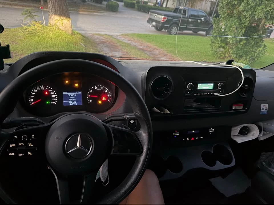 2021 Mercedes-Benz VS30 Sprinter - Image 7 of 7