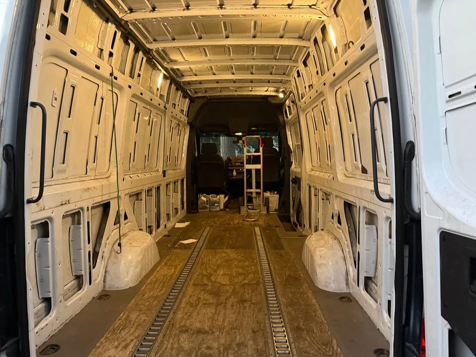 2021 Mercedes-Benz VS30 Sprinter - Image 5 of 7