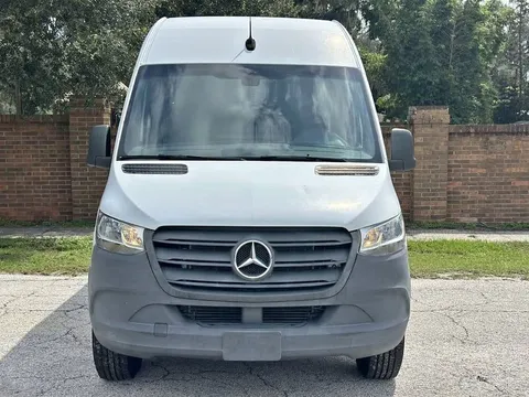 2021 Mercedes-Benz Sprinter 2500 High Roof I4 Gas 170"