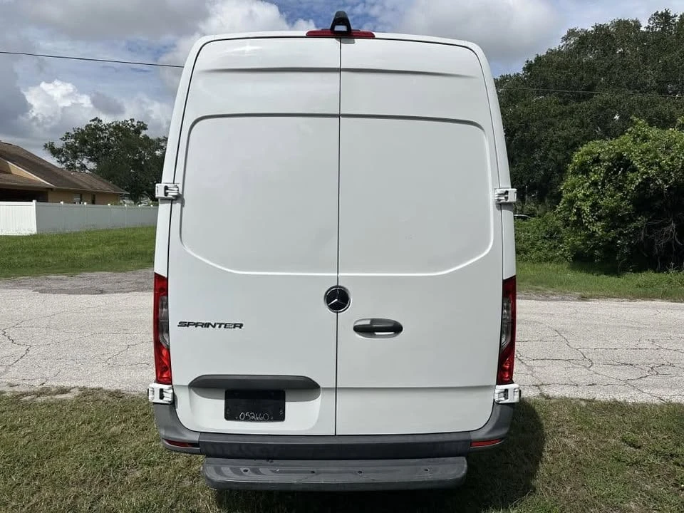 2021 Mercedes-Benz VS30 Sprinter - Image 13 of 15