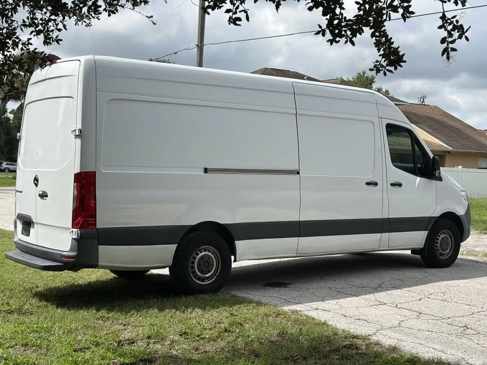 2021 Mercedes-Benz VS30 Sprinter - Image 15 of 15