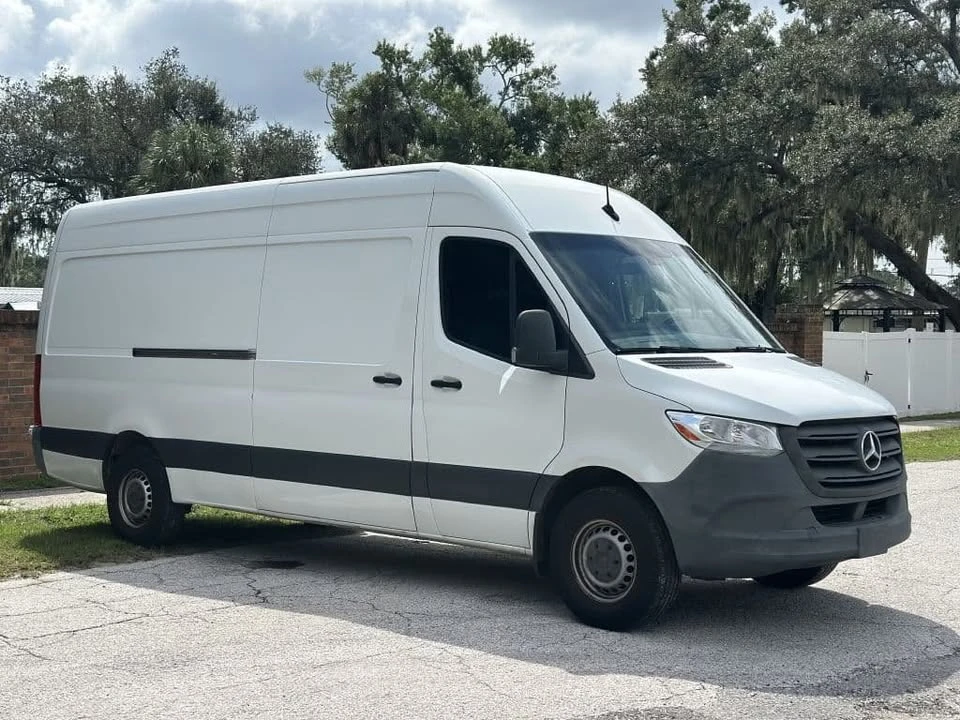 2021 Mercedes-Benz VS30 Sprinter - Image 4 of 15