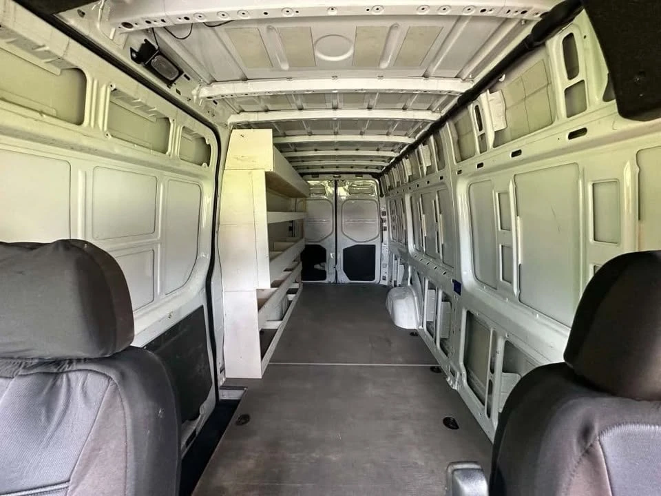 2021 Mercedes-Benz VS30 Sprinter - Image 9 of 15